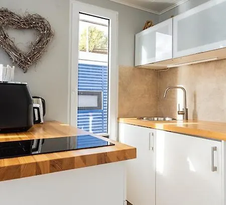 Hausboot Pit Apartment Karnin (Usedom)